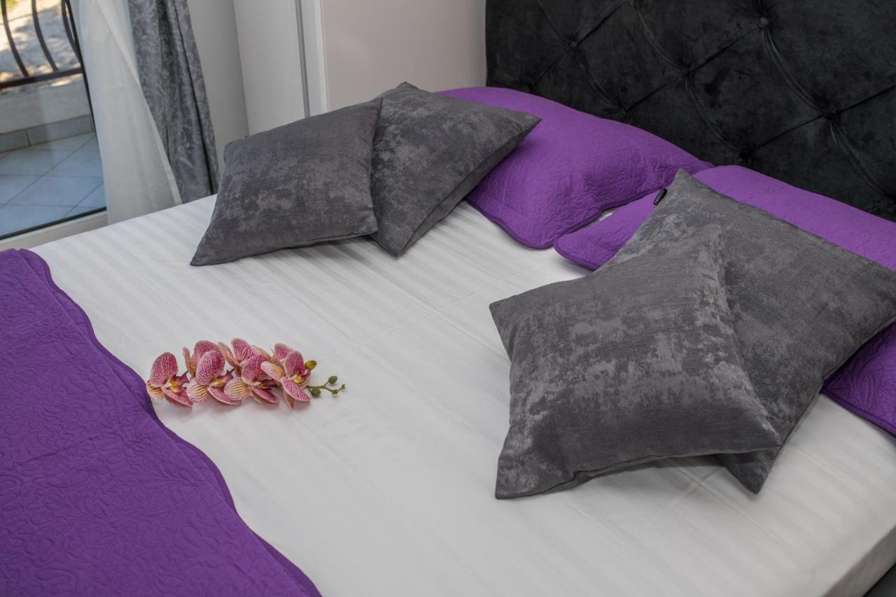 לוקבה Luxury Apartments Tafra מראה חיצוני תמונה