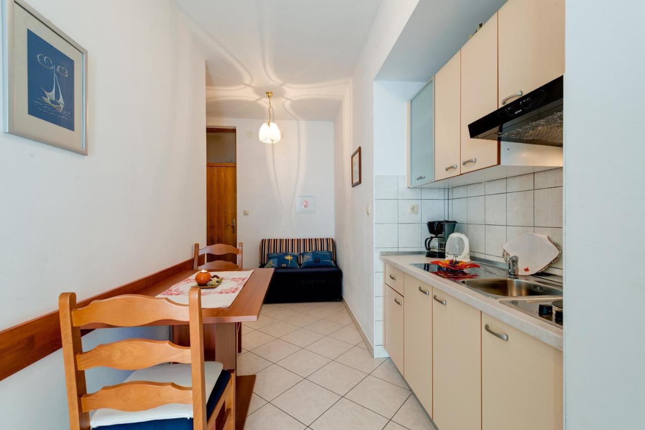 לוקבה Luxury Apartments Tafra מראה חיצוני תמונה