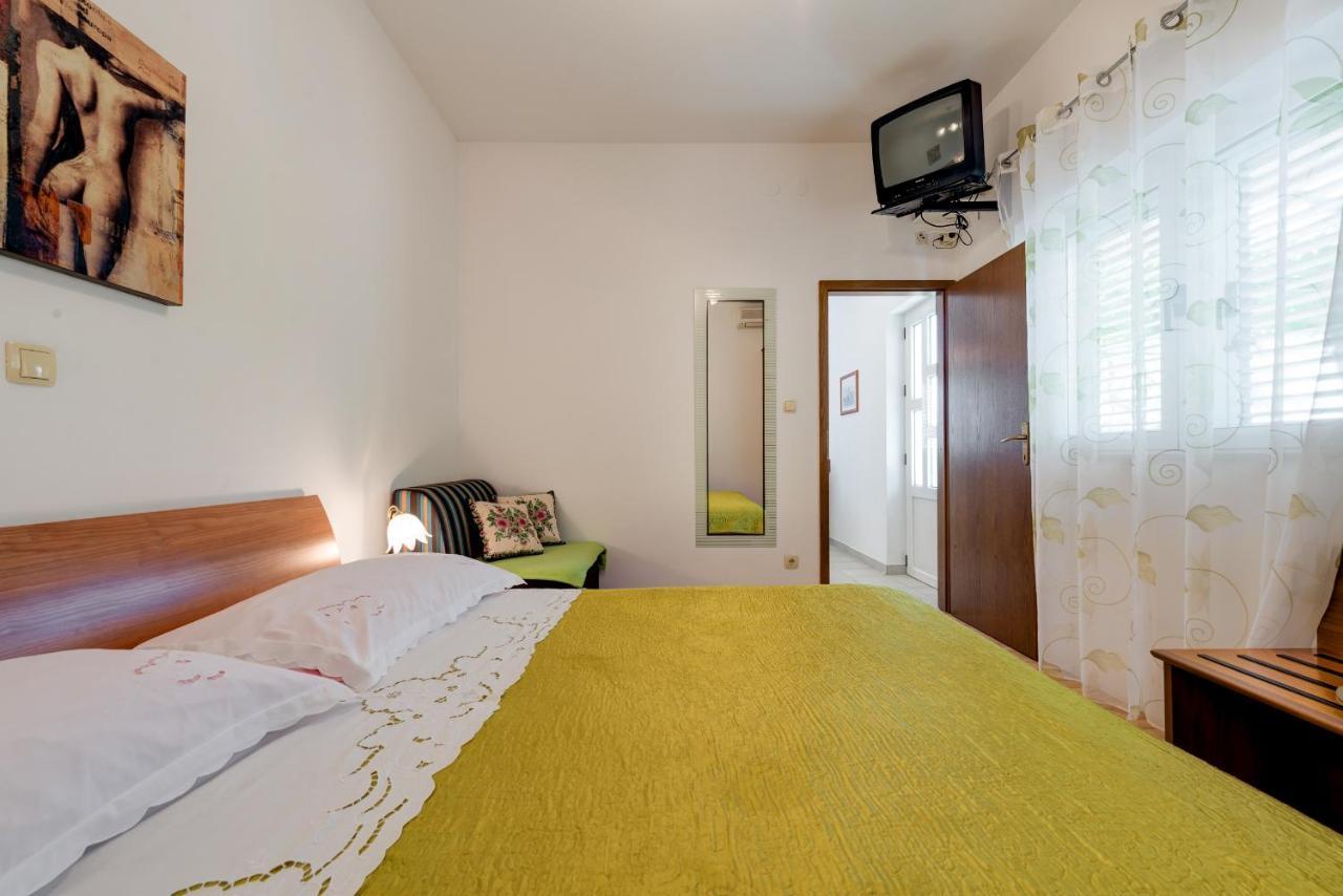 לוקבה Luxury Apartments Tafra מראה חיצוני תמונה