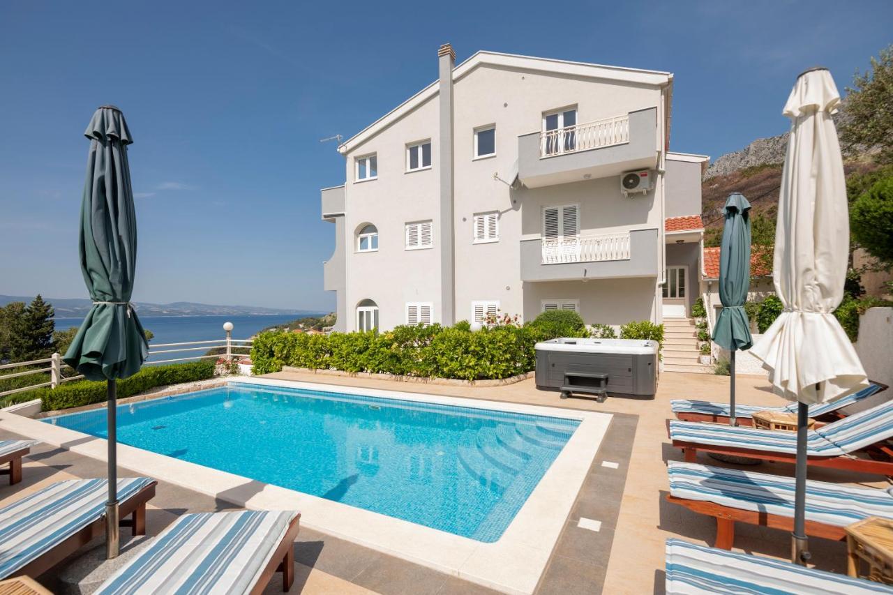 לוקבה Luxury Apartments Tafra מראה חיצוני תמונה